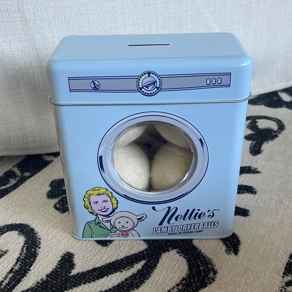 NELLIE’S Lamby Dryerballs NIB (4/pk)